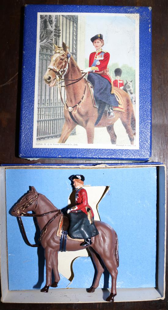Plated lead figure of Queen and Royal postcards